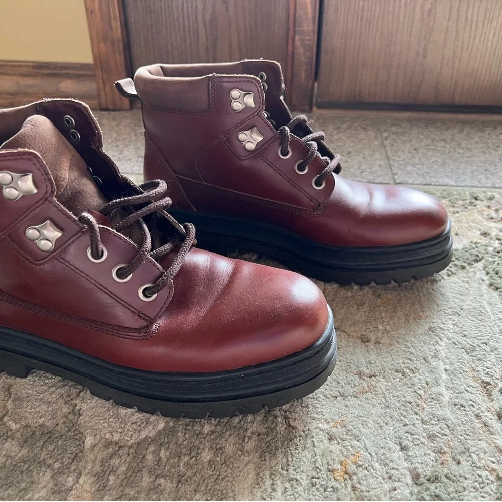 St. John Bay Men’s Brown Leather Boots